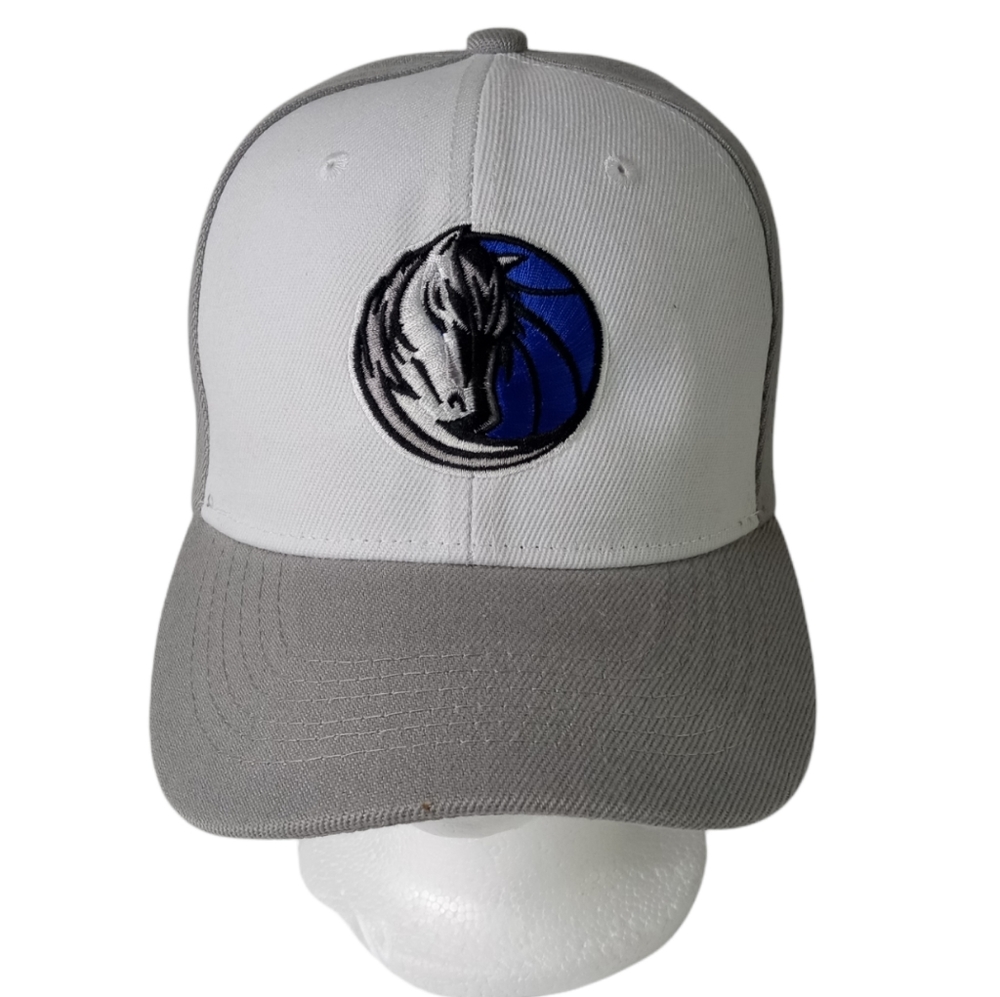 Fan Favorite NBA Classic Retro Logo Baseball Hat Cap - Picture 2 of 7
